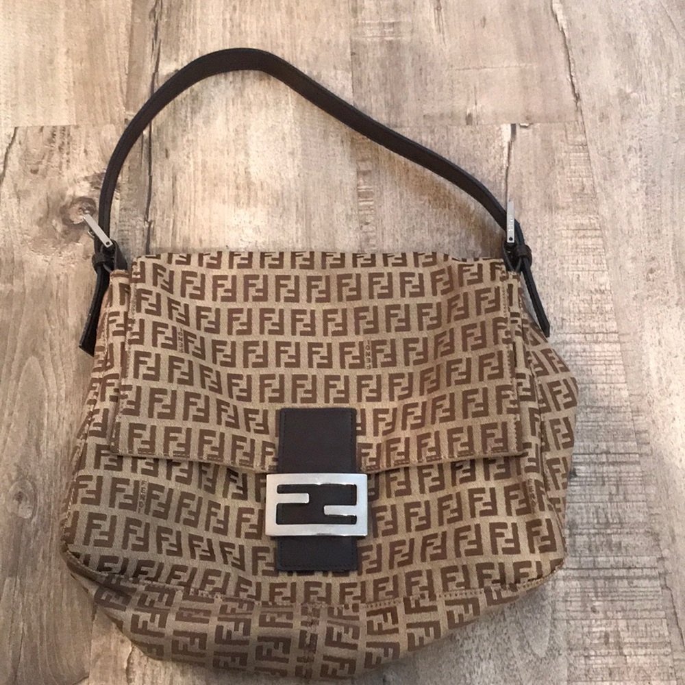Fendi purse